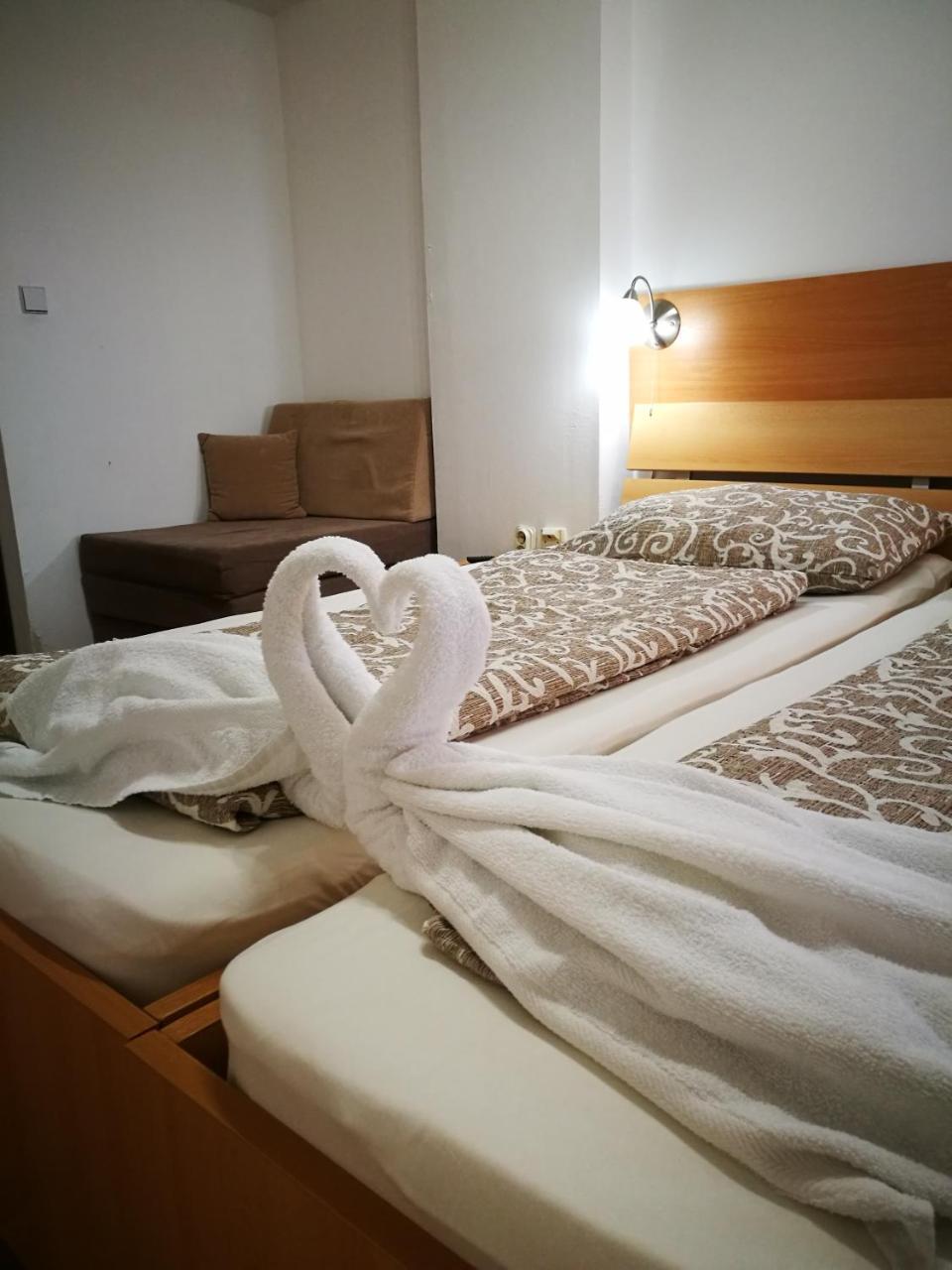 Rooms Aracic Slavonski Brod Exterior photo
