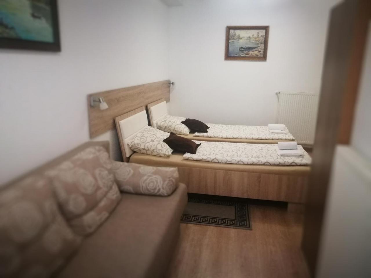 Rooms Aracic Slavonski Brod Exterior photo